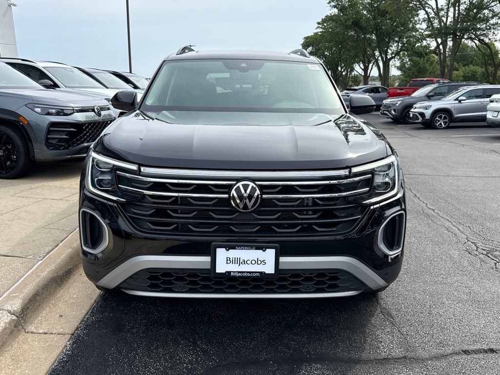 Used 2026 Volkswagen Atlas Peak Edition AWD/4WD image 9