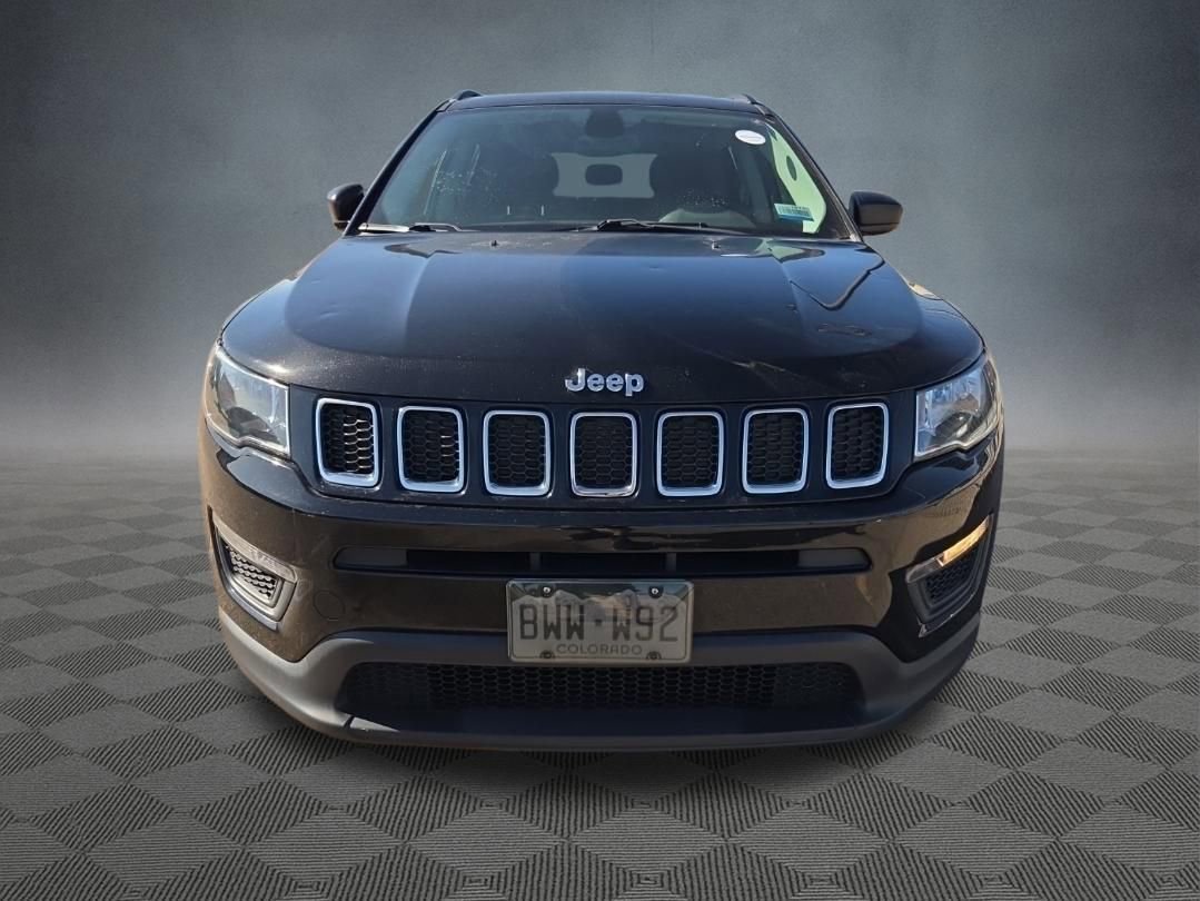 Used 2017 Jeep Compass Sport AWD/4WD image 3
