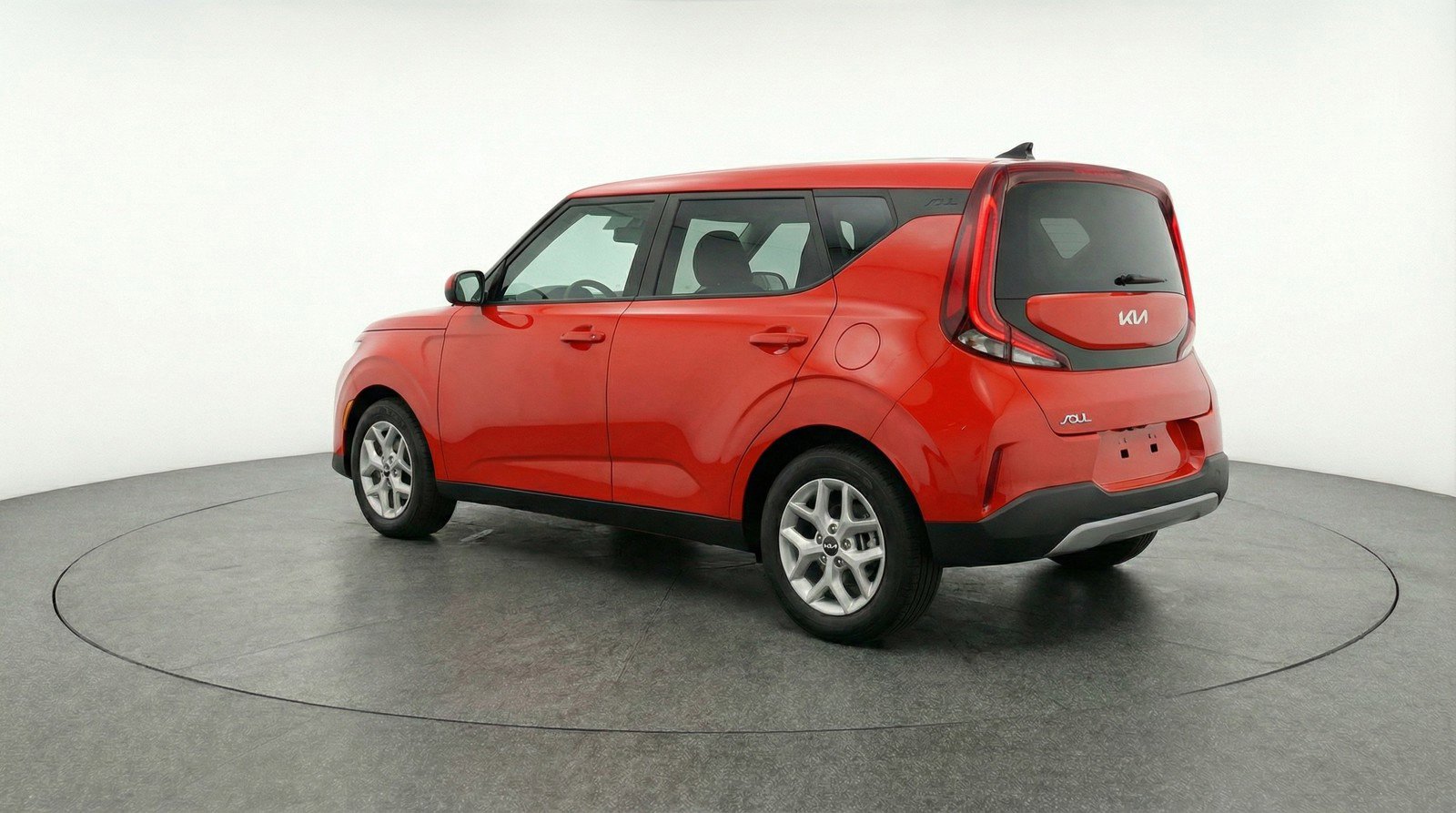 Used 2025 Kia Soul LX w/ LX Technology Package image 6