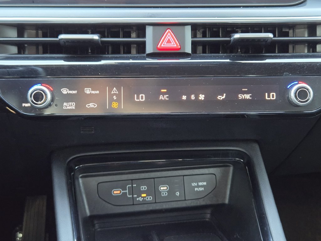 Used 2025 Kia K5 GT-Line AWD/4WD image 18