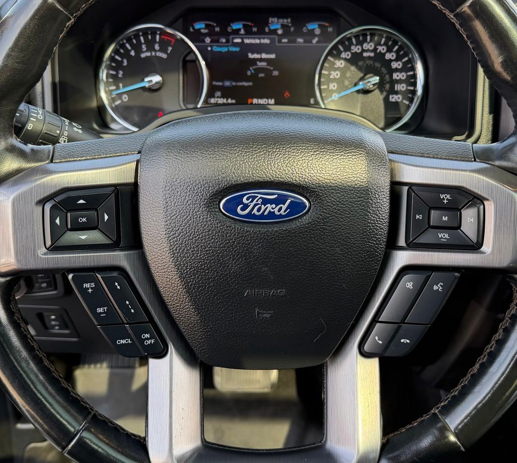 Used 2019 Ford Expedition Max Platinum AWD/4WD image 4