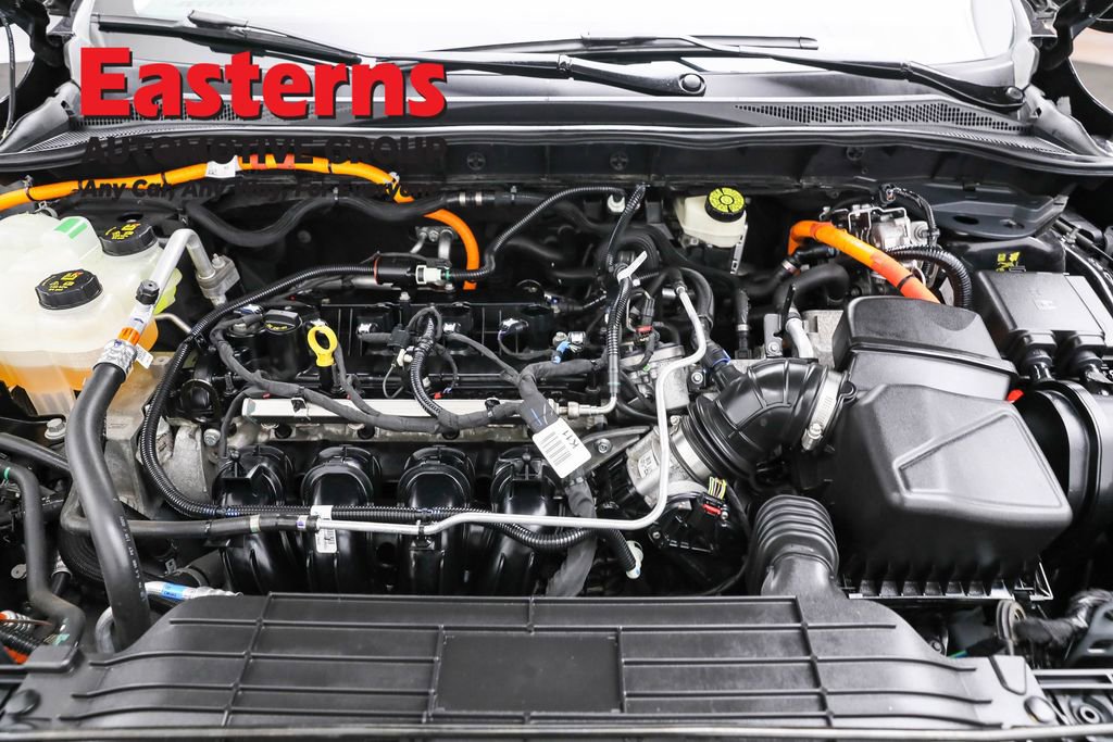 Used 2021 Ford Escape Titanium image 7