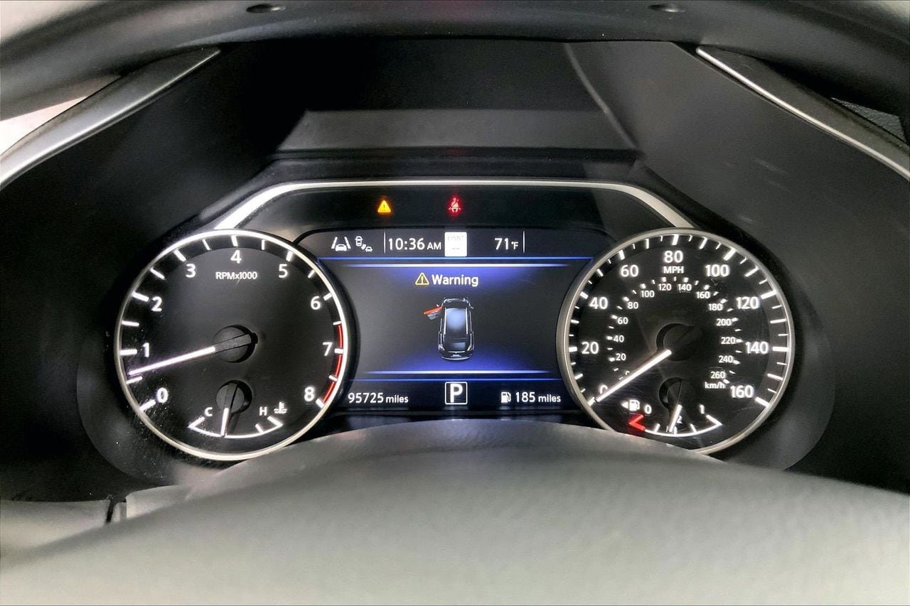 Used 2021 Nissan Murano Platinum w/ Cargo Package image 23