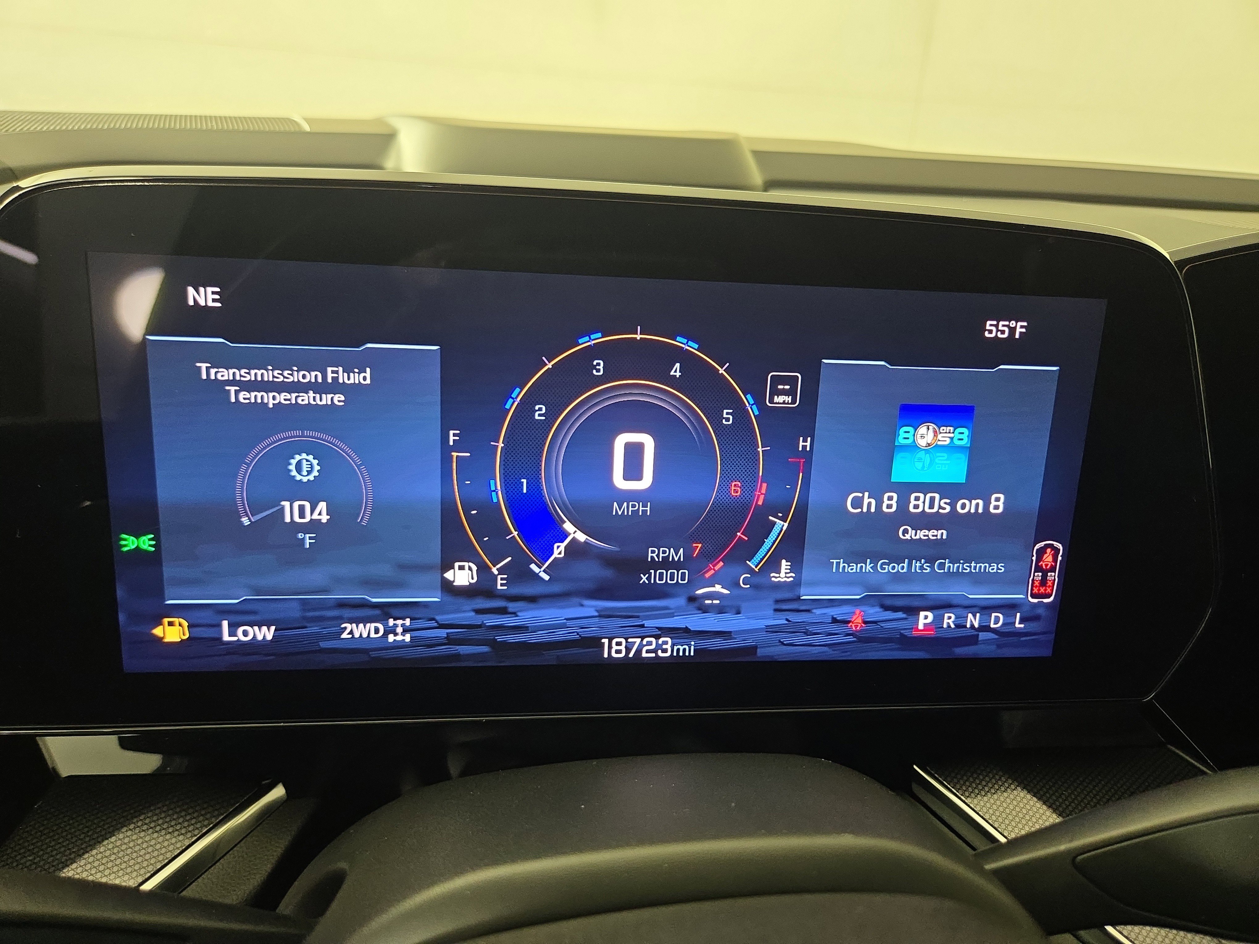 Used 2025 Chevrolet Tahoe RST w/ Comfort Package image 19