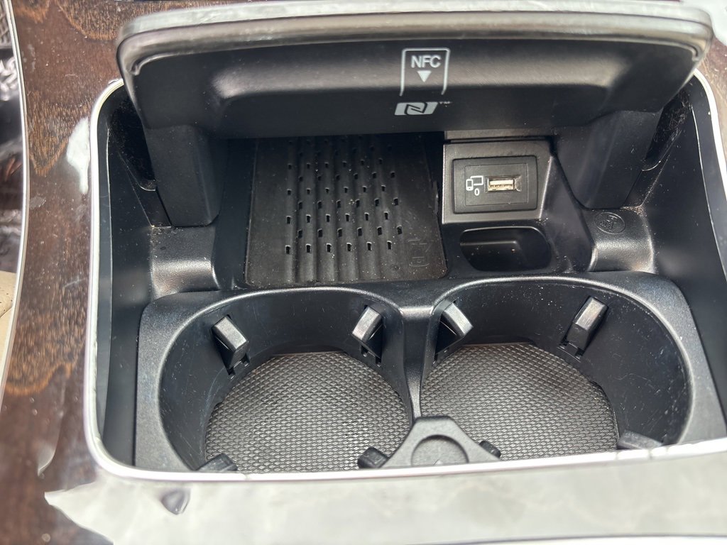 Used 2020 Mercedes-Benz E 350 Sedan image 28