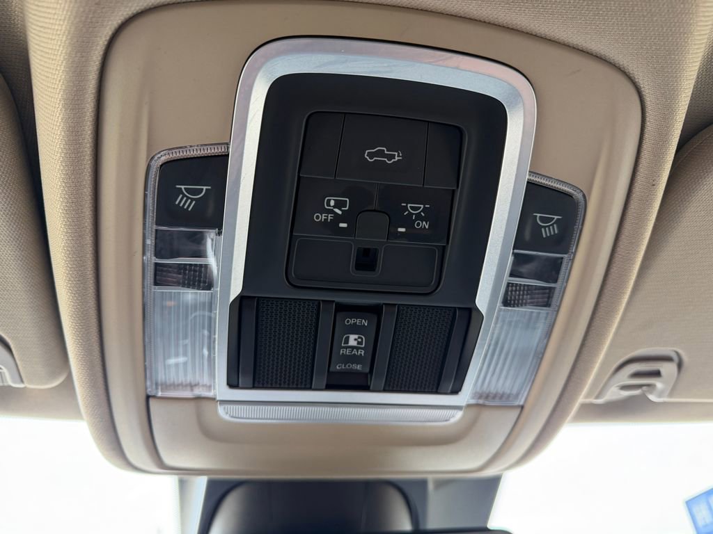 Used 2021 RAM 1500 Laramie image 37