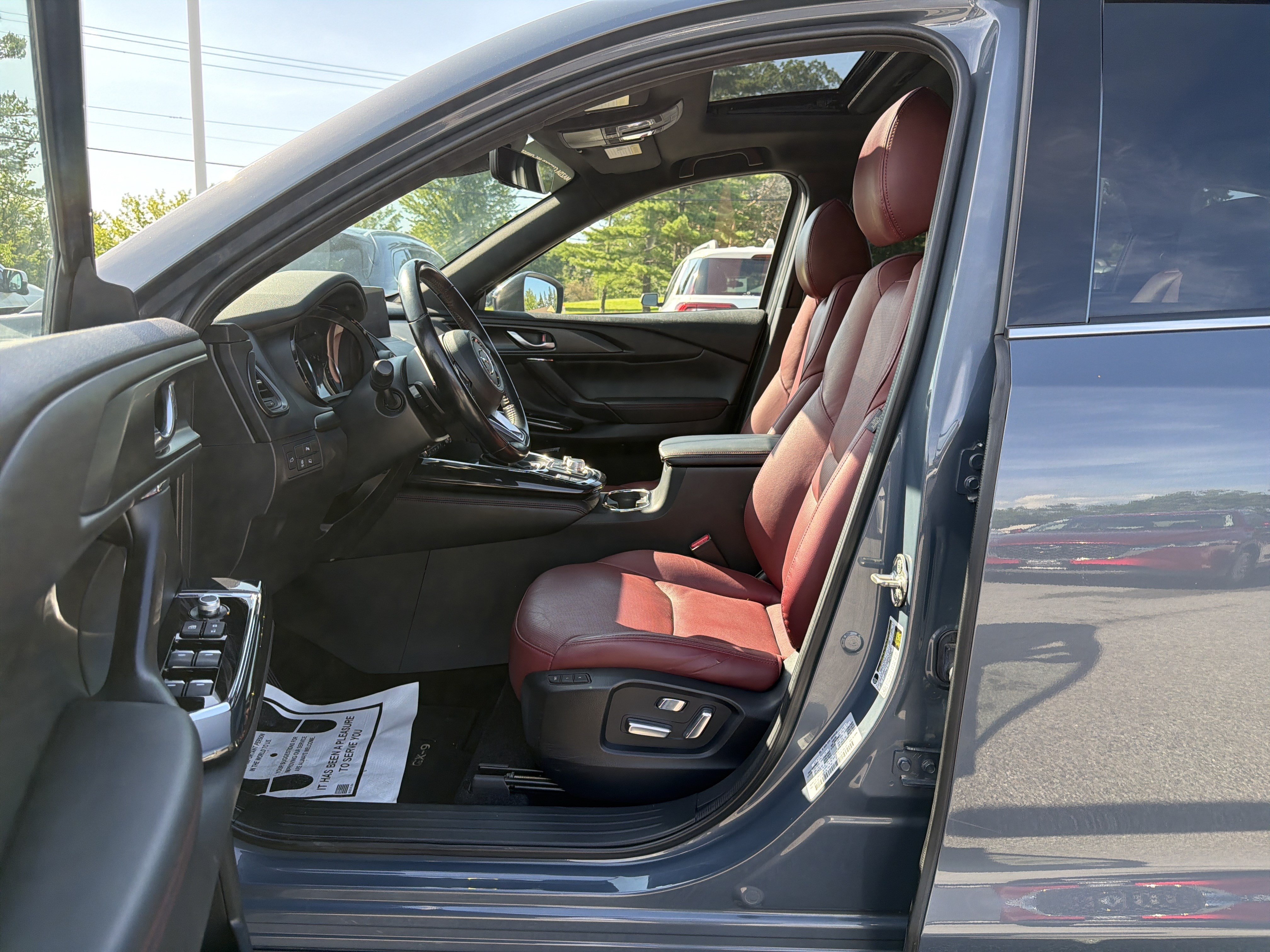 Certified 2023 MAZDA CX-9 Carbon Edition AWD/4WD image 12
