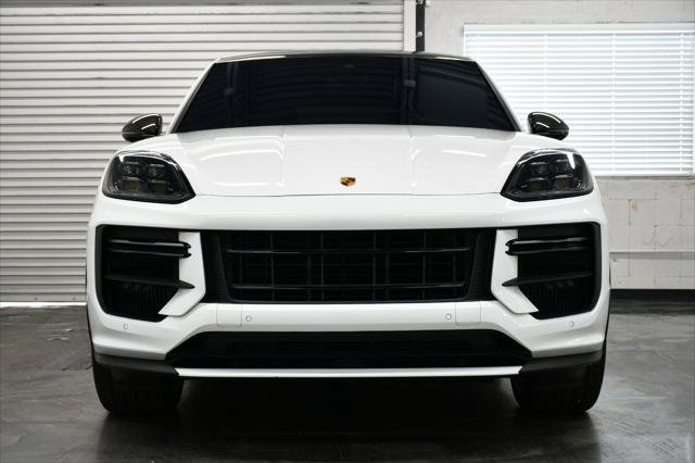 Used 2024 Porsche Cayenne Turbo GT AWD/4WD image 30