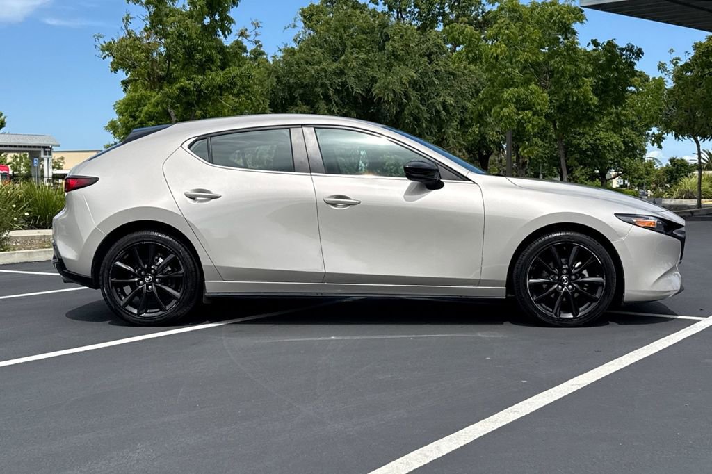 Used 2024 MAZDA MAZDA3 s FWD image 8