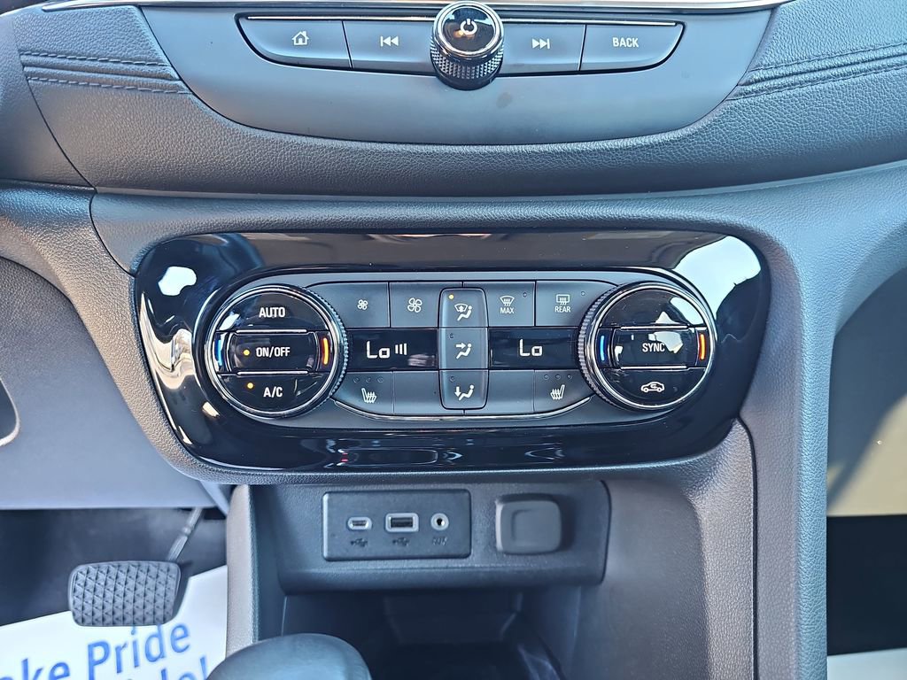 Certified 2023 Buick Encore GX Select w/ Safety Package II image 25