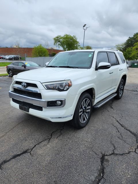 Used 2016 Toyota 4Runner Limited AWD/4WD image 10