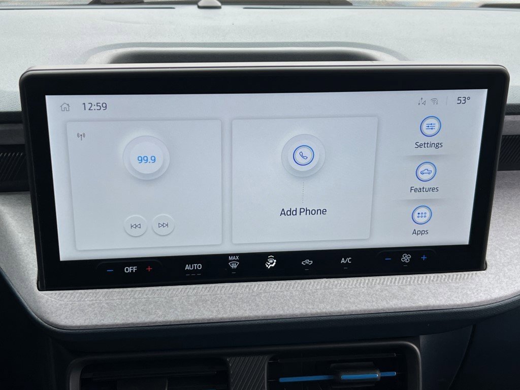 New 2026 Ford Maverick XLT image 17