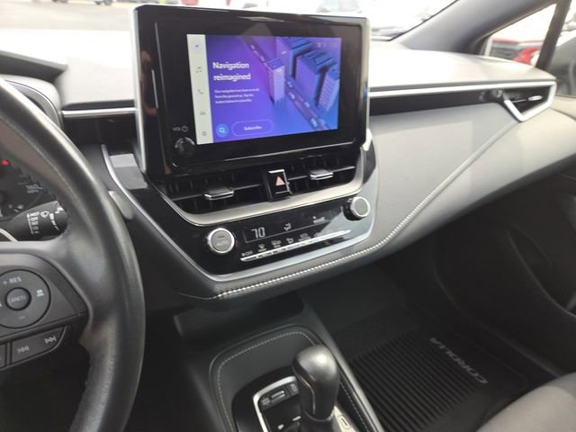 Used 2024 Toyota Corolla SE image 32