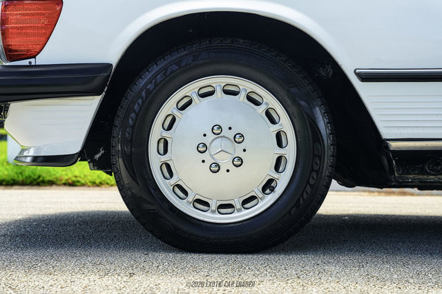 Used 1987 Mercedes-Benz 560 SL image 56