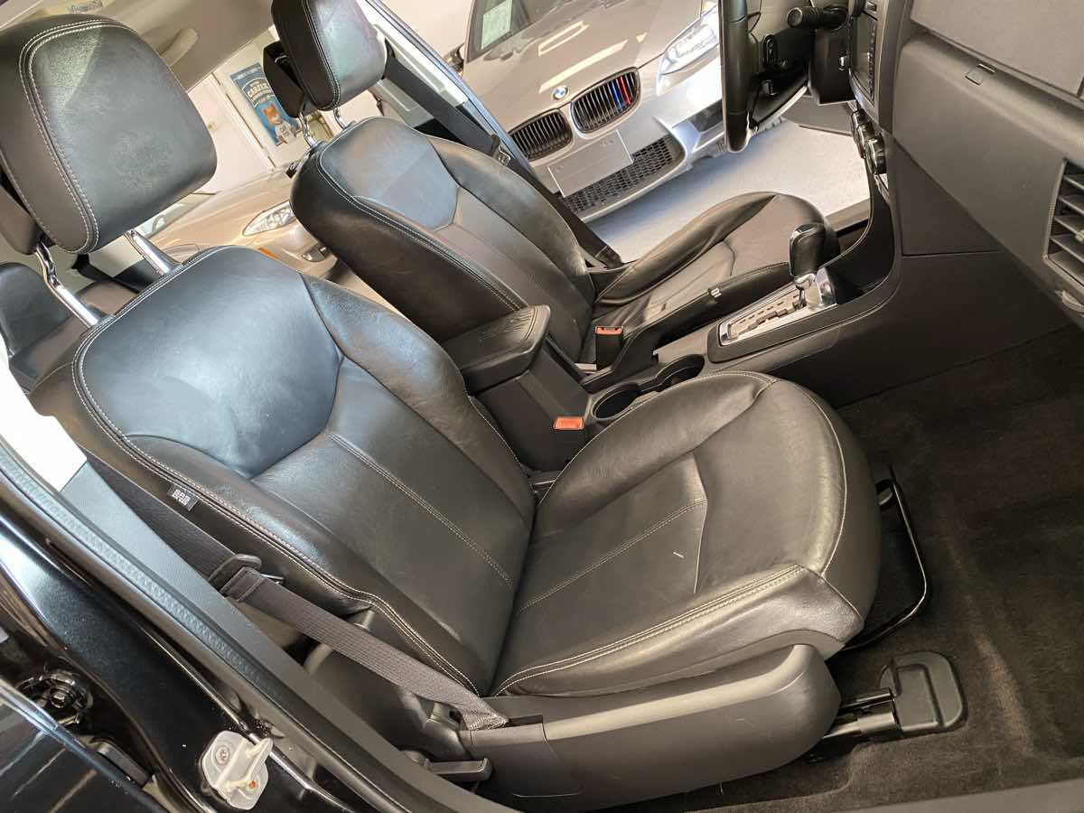 Used 2010 Dodge Avenger R/T w/ Premium Convenience Group FWD image 19