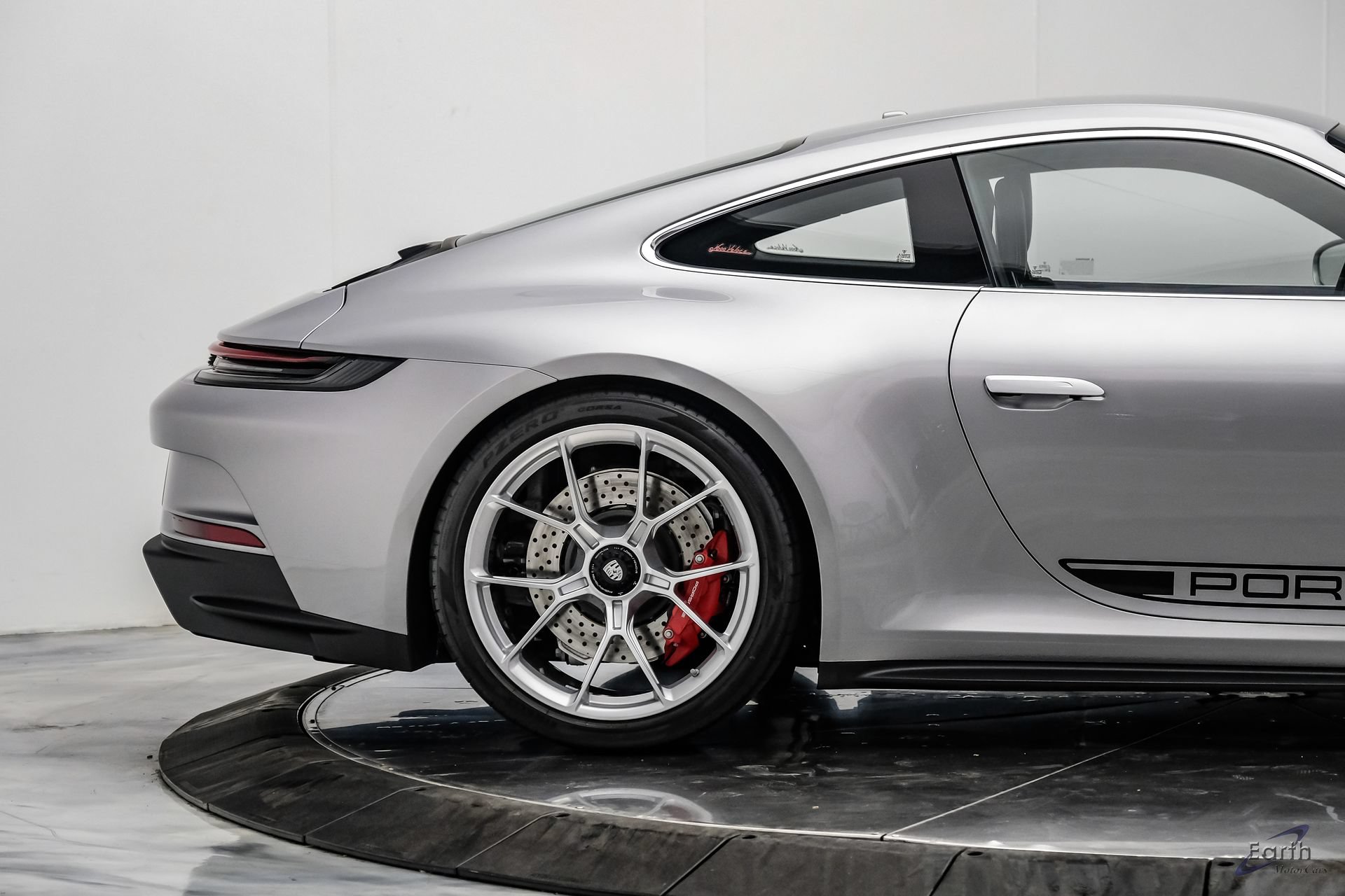 Used 2023 Porsche 911 GT3 RWD image 25