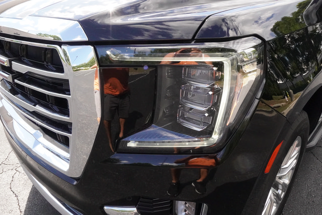 Used 2023 GMC Yukon SLT w/ SLT Premium Package AWD/4WD image 29