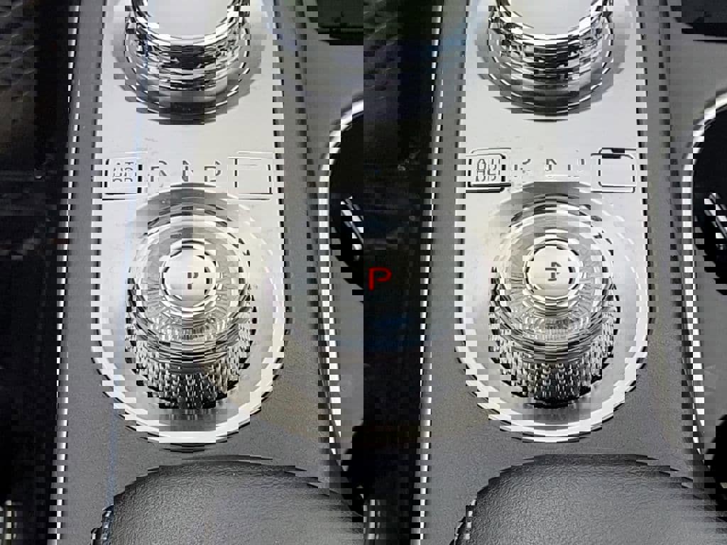 Used 2022 Genesis GV70 3.5T Sport w/ Sport Prestige Package image 21