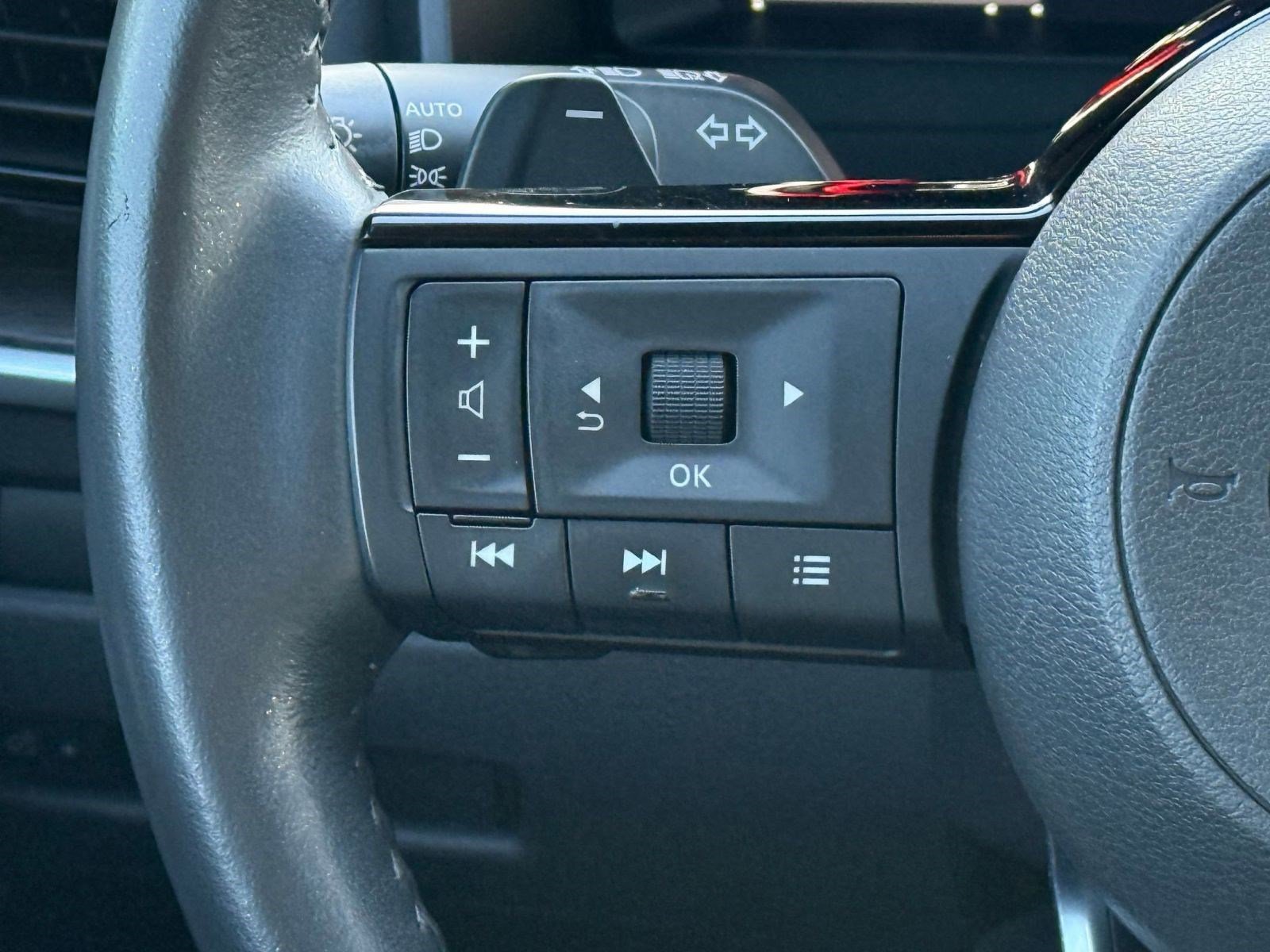 Certified 2024 Nissan Rogue Platinum image 16