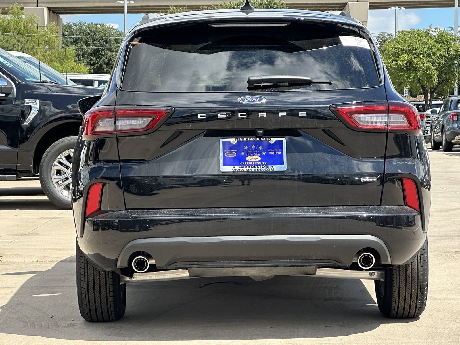 New 2024 Ford Escape ST-Line w/ Equipment Group 301A FWD image 5