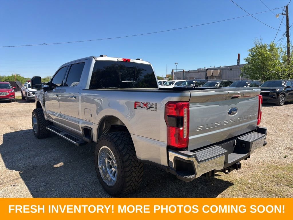 Used 2023 Ford F250 Lariat w/ Chrome Package image 4