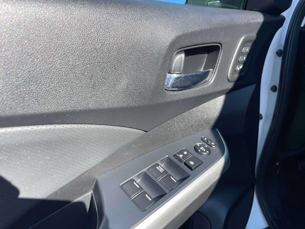 Used 2016 Honda CR-V Touring image 16