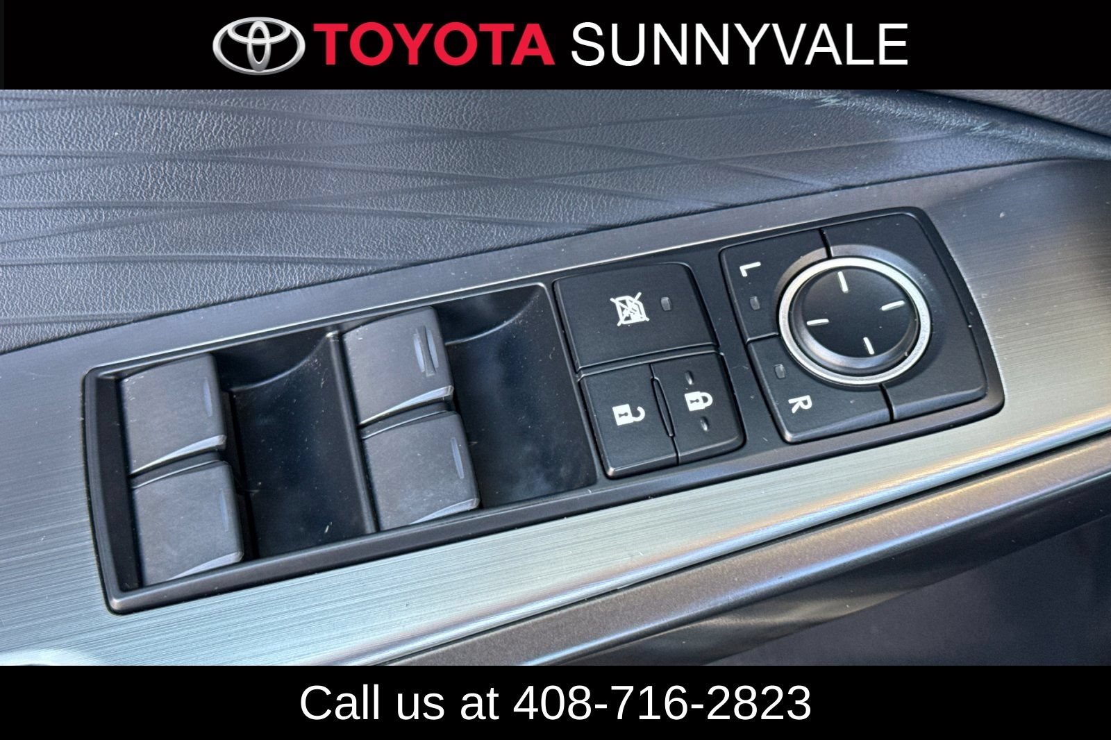 Used 2022 Lexus IS 500 RWD image 17