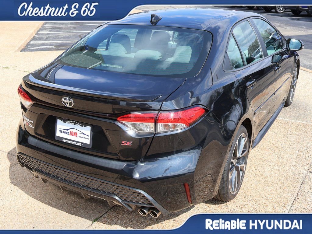 Used 2020 Toyota Corolla SE w/ SE Premium Package image 6