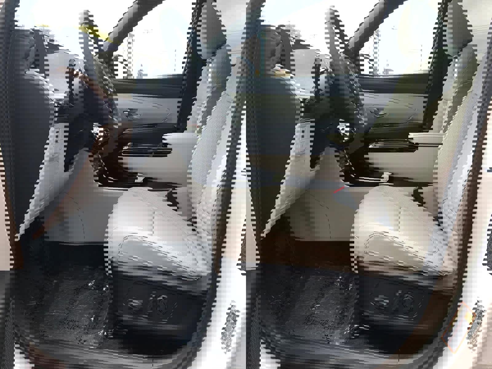 New 2026 Hyundai Tucson Limited w/ Tow & Go Package image 28