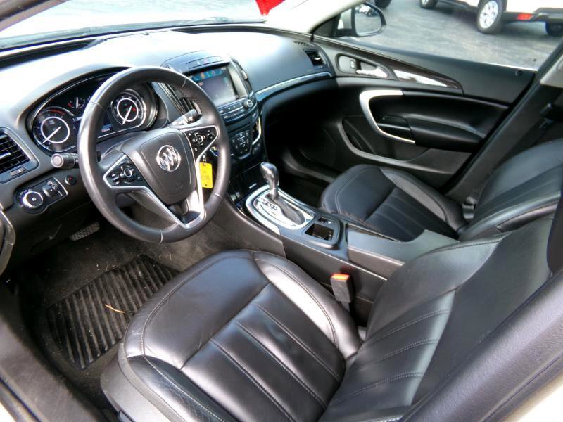 Used 2015 Buick Regal Turbo AWD image 12