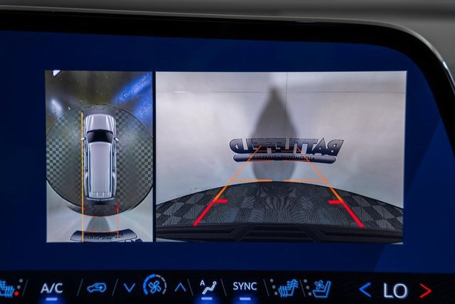New 2026 Chevrolet Suburban Premier image 43