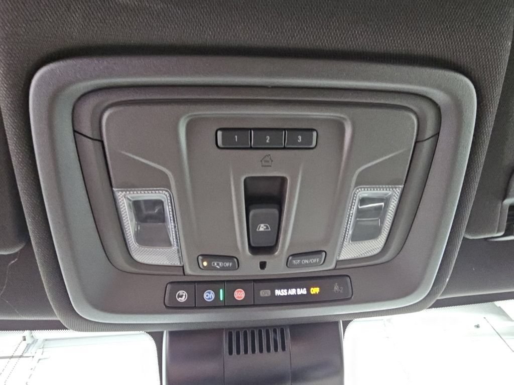 Certified 2024 Chevrolet Silverado 1500 LTZ AWD/4WD image 25