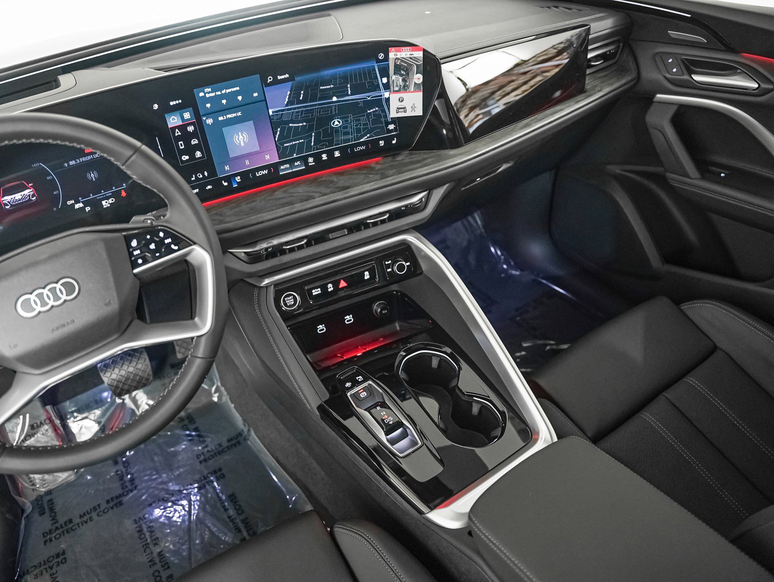 New 2025 Audi Q5 Premium Plus image 17