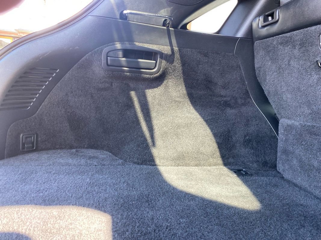 Used 2015 INFINITI QX70 AWD w/ Premium Package image 34
