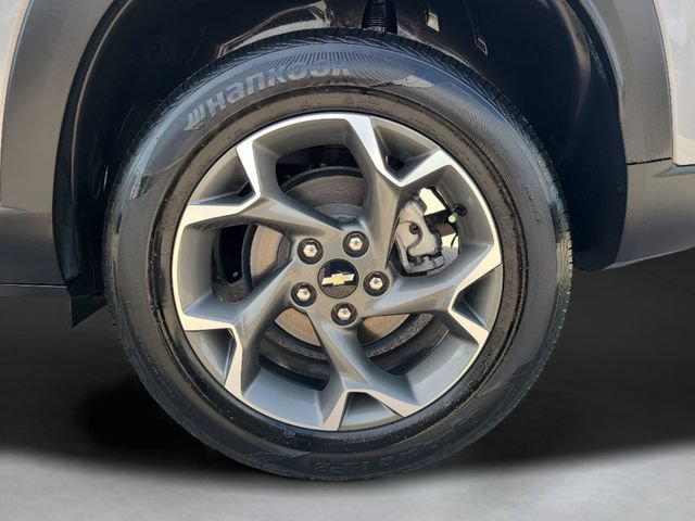 Used 2024 Chevrolet Trax LT w/ Driver Confidence Package FWD image 34