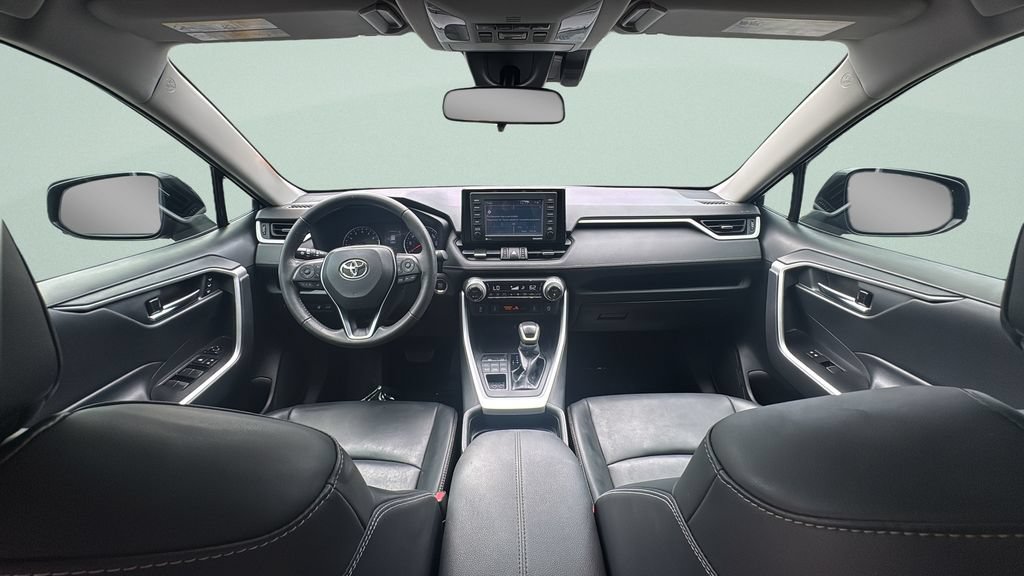 Used 2020 Toyota RAV4 XLE Premium AWD/4WD image 14