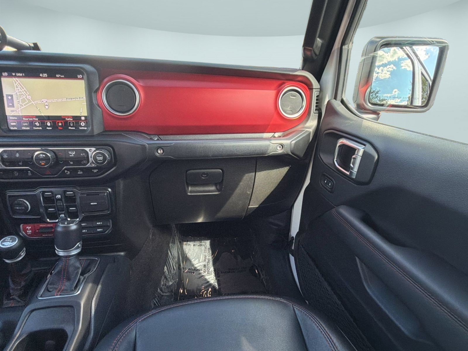 Used 2022 Jeep Gladiator Rubicon w/ LED Lighting Group AWD/4WD image 28