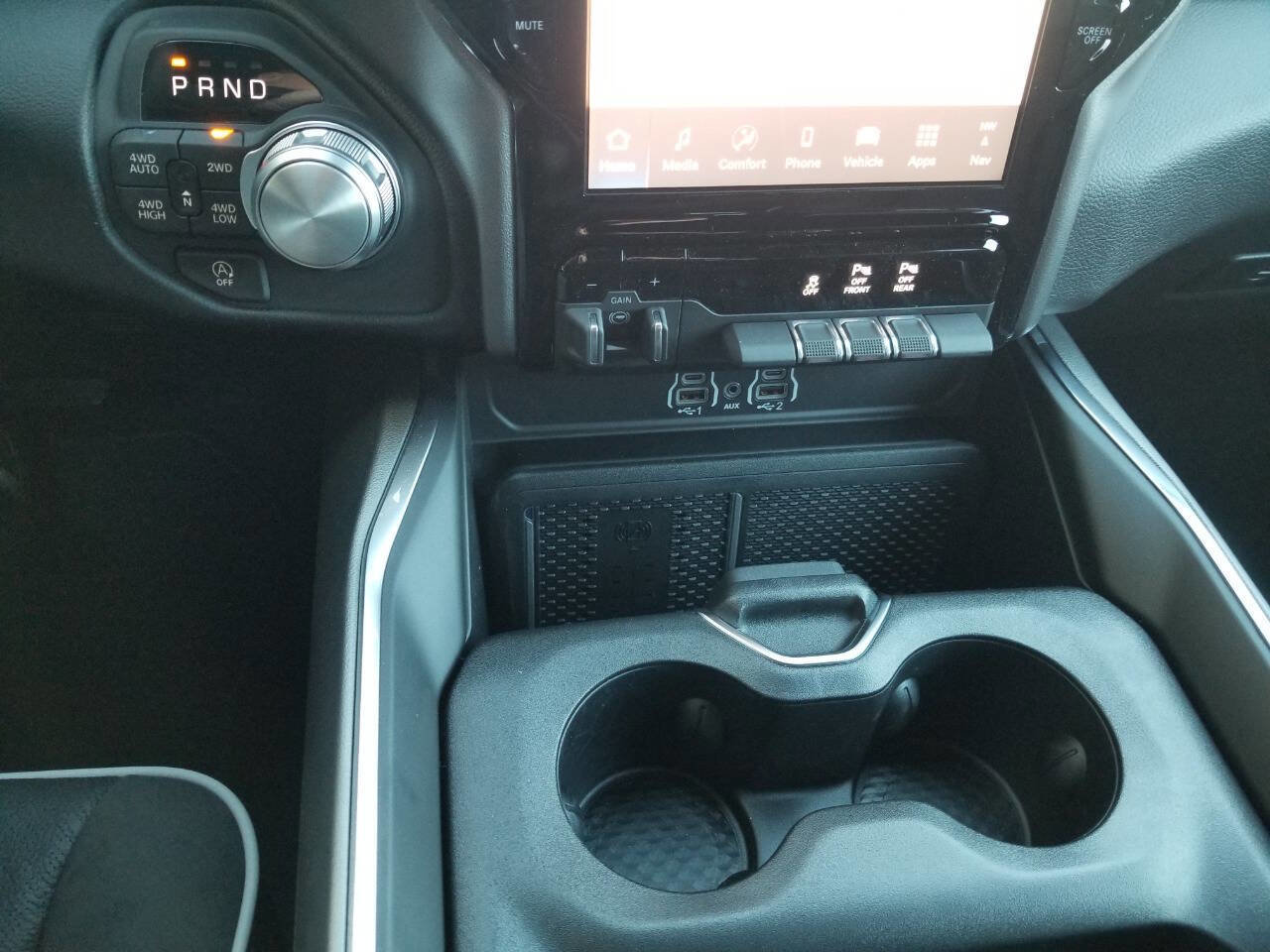 New 2026 RAM 1500 Laramie w/ Bed Utility Group image 27