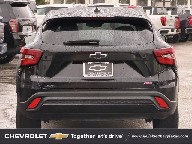 Used 2024 Chevrolet Trax RS w/ Driver Confidence Package FWD image 5