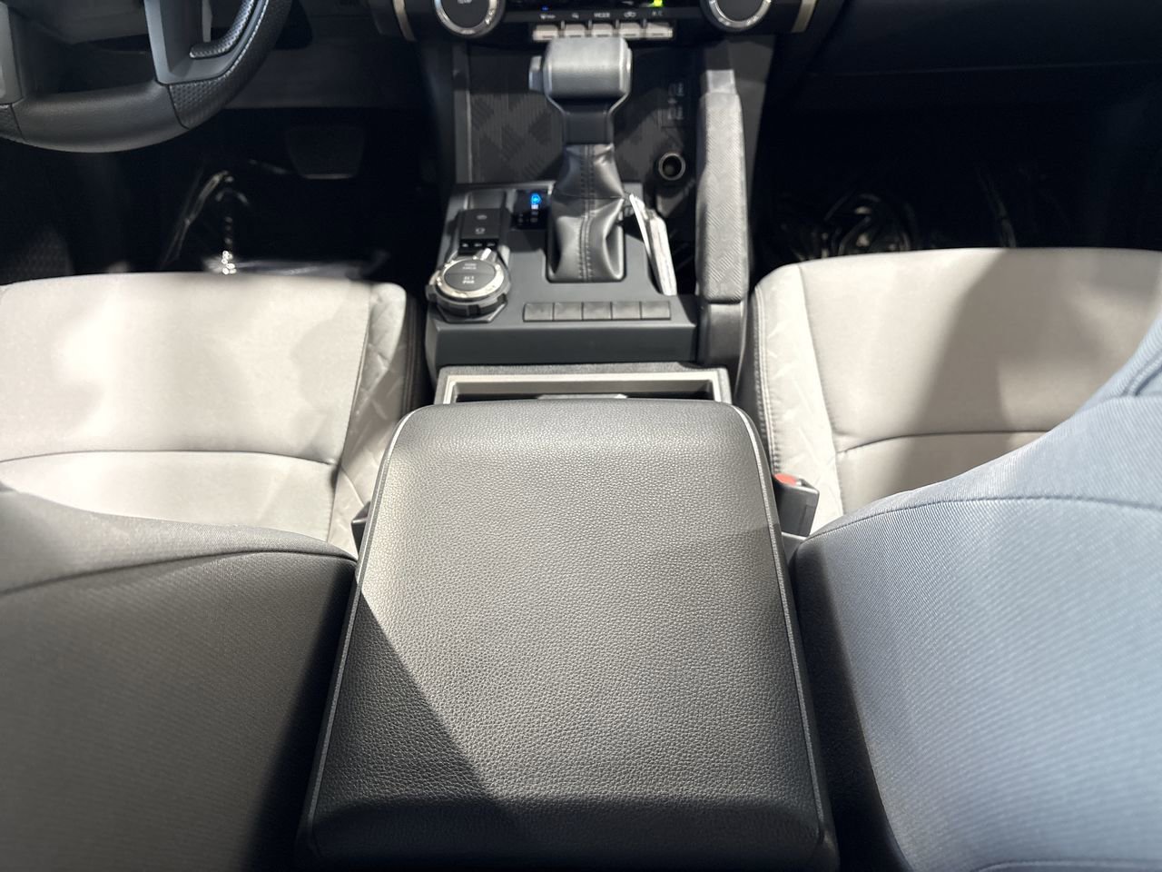 New 2026 Toyota Tacoma SR5 AWD/4WD image 22
