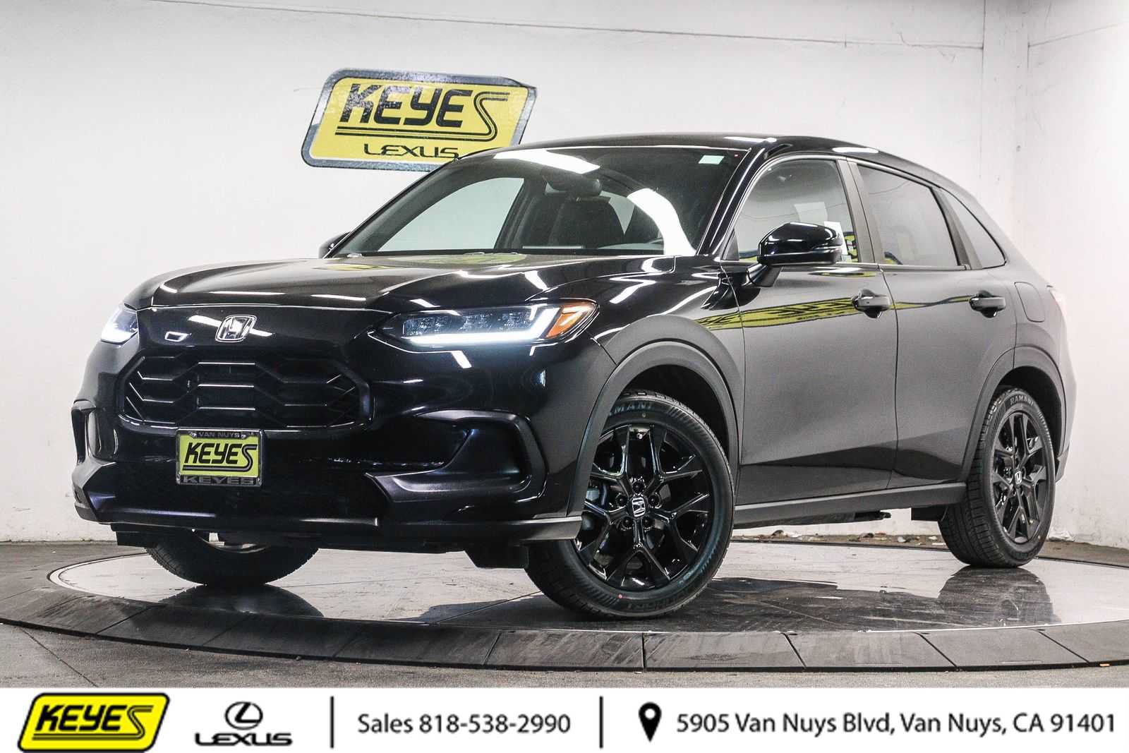 Used 2024 Honda HR-V Sport image 1