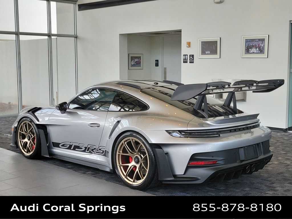Used 2023 Porsche 911 GT3 RS RWD image 12