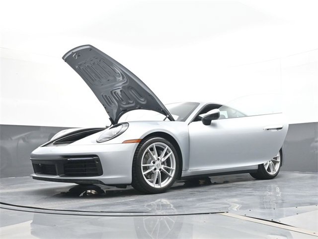 Used 2021 Porsche 911 Carrera 4 image 26