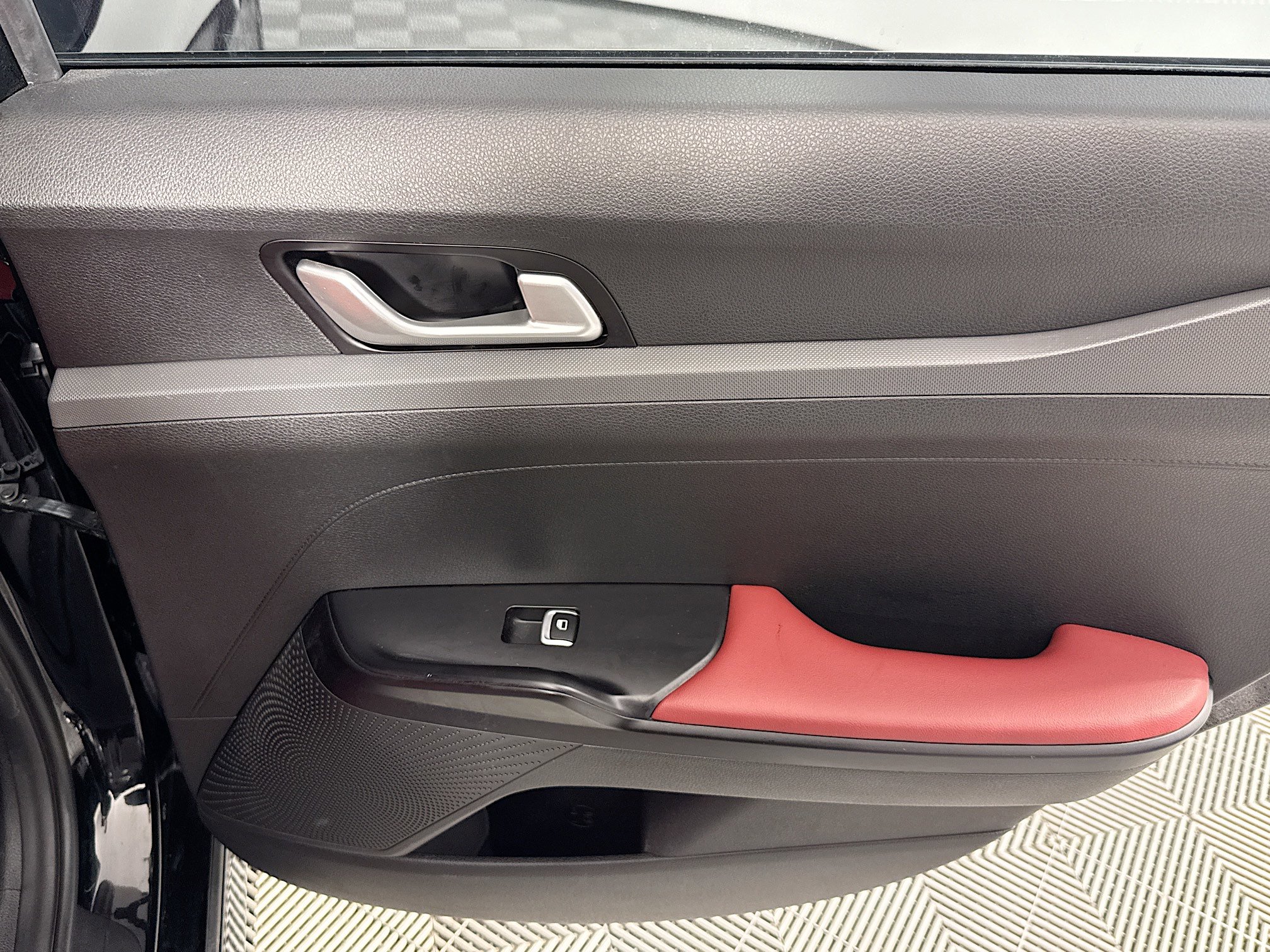 Used 2024 Kia K5 GT-Line image 27