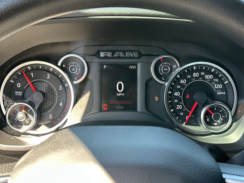New 2026 RAM 5500 Tradesman w/ Chrome Appearance Group AWD/4WD image 25