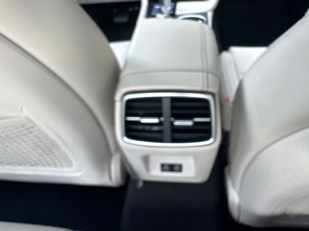 Used 2026 Genesis G70 2.5T RWD image 11