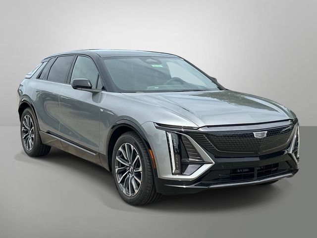 Used 2026 Cadillac Lyriq Sport AWD/4WD image 13