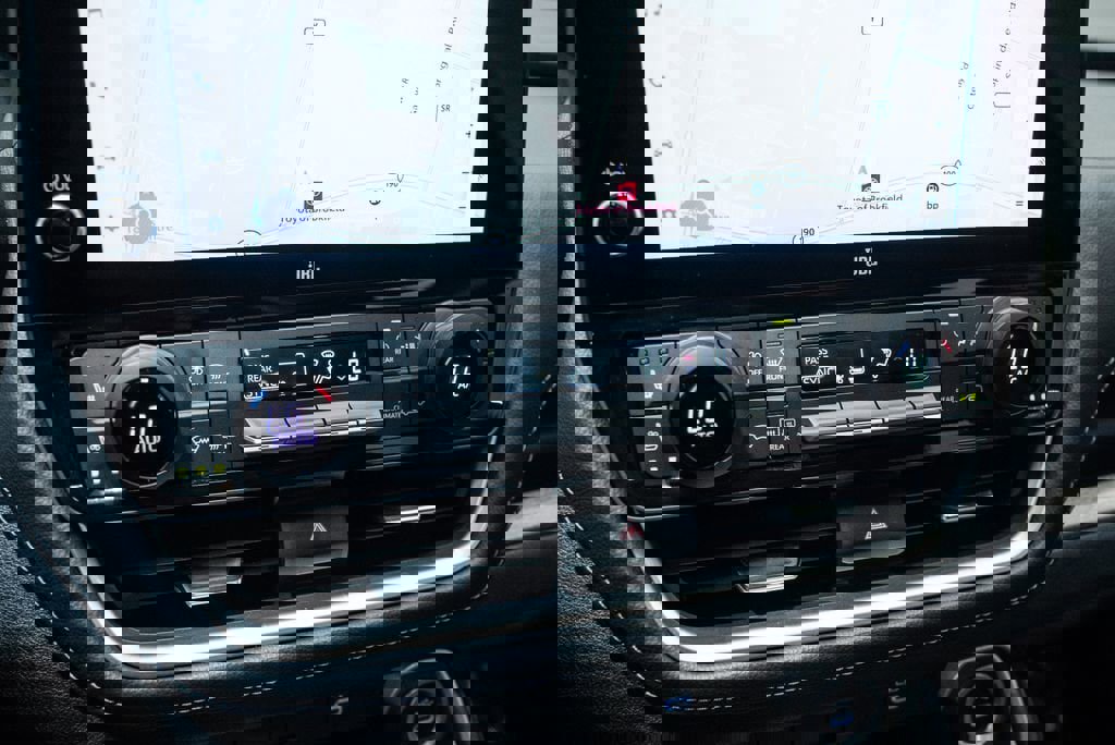 Certified 2025 Toyota Grand Highlander AWD image 27