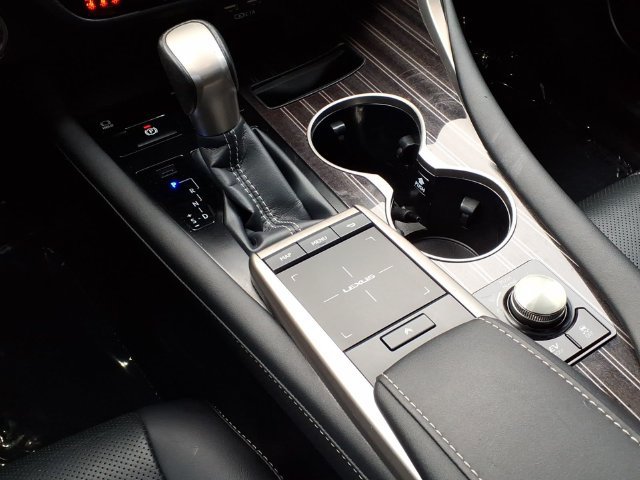 Used 2020 Lexus RX 450h AWD w/ Luxury Package image 7