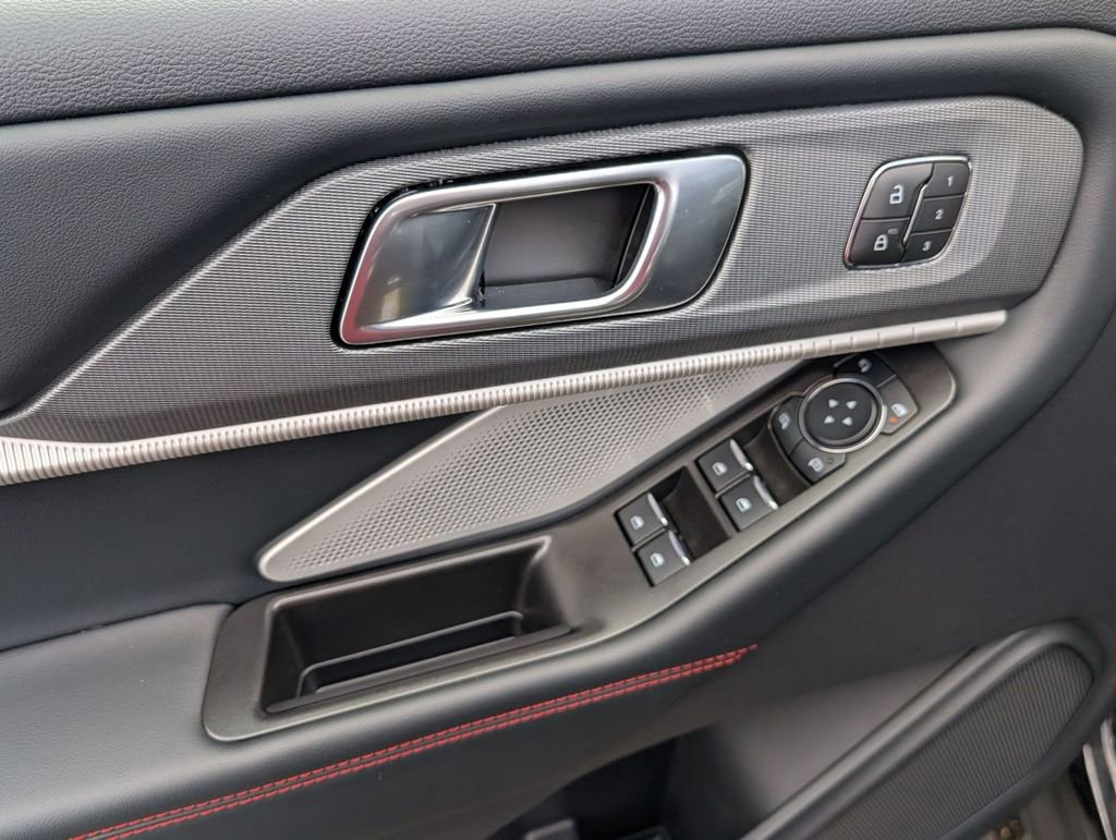 New 2026 Ford Explorer ST w/ Sun And Sound Package image 25